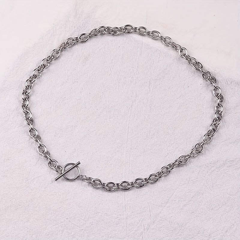 Buckle Necklace with Versatile Style
